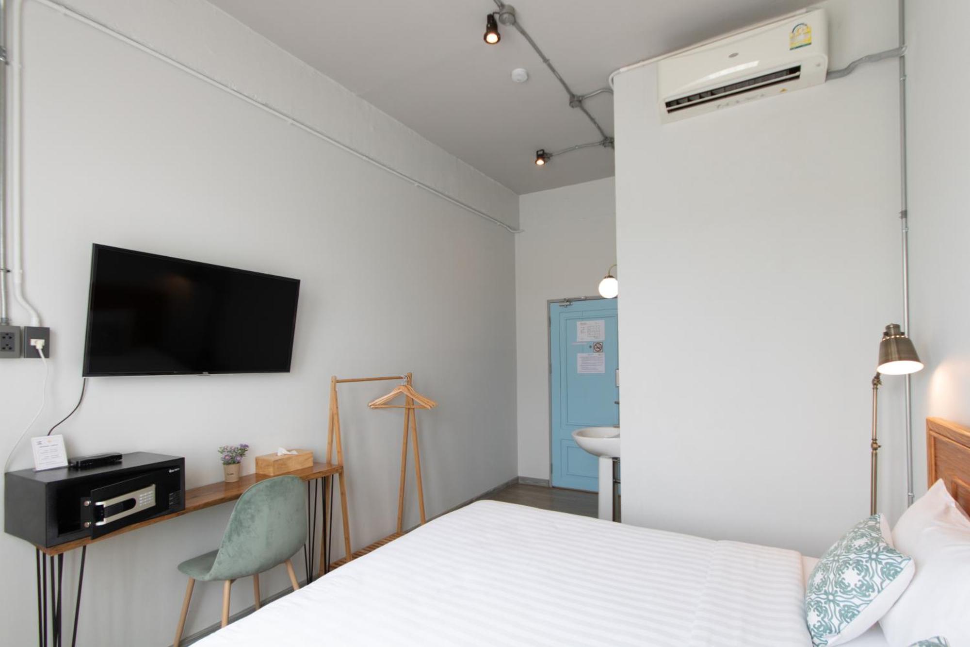 Latima Boutique Hostel Kanchanaburi Exterior photo